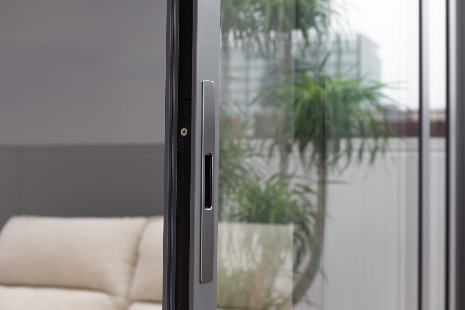 Slinding Slinding Glass - simpoliving